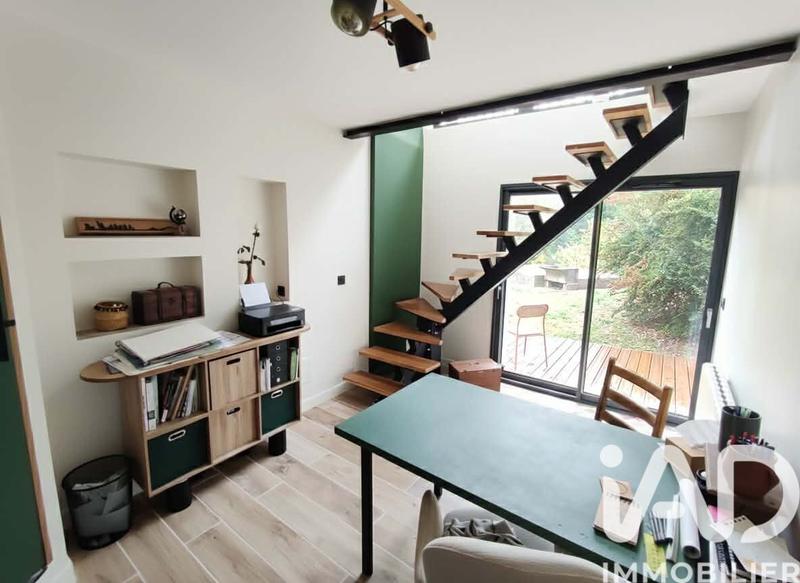 Maison - 160 m² - 5 pièces