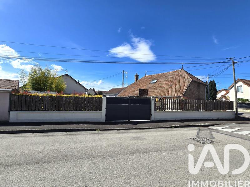 Maison - 105 m² - 5 pièces