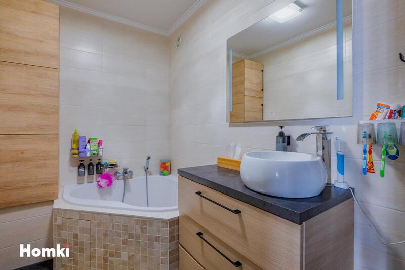 Appartement - 87 m² - 4 pièces