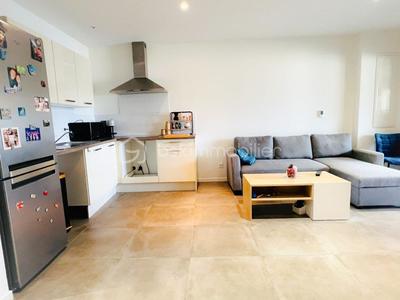 Appartement - 48 m² - 2 pièces