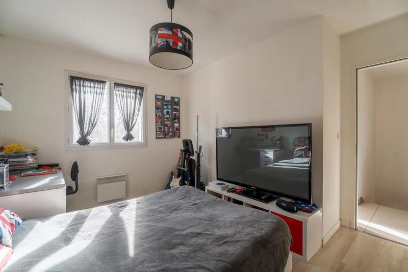 Maison - 95 m² - 4 pièces