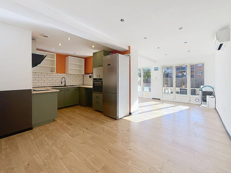 Appartement - 67 m² - 3 pièces