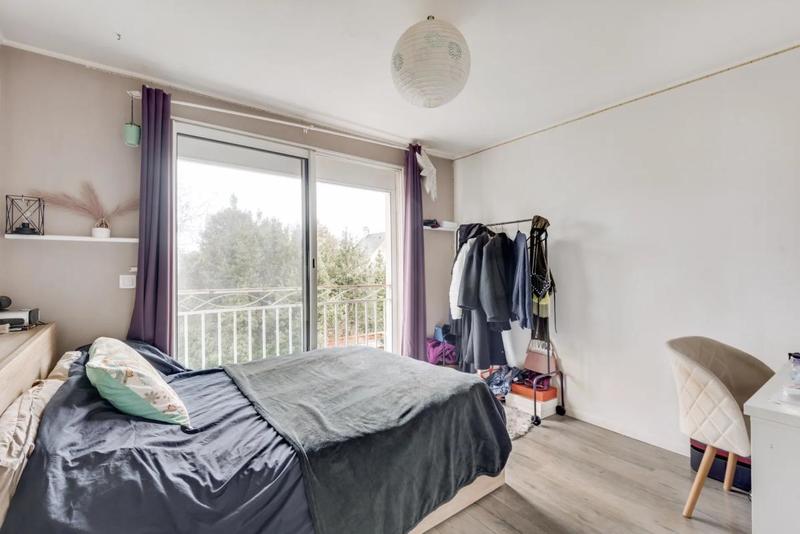 Maison - 178 m² - 8 pièces