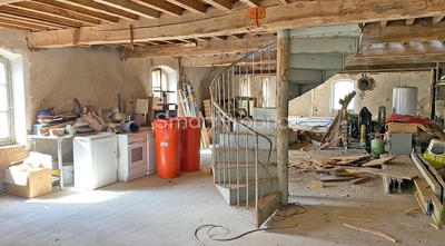 Local d'activités - 320 m²