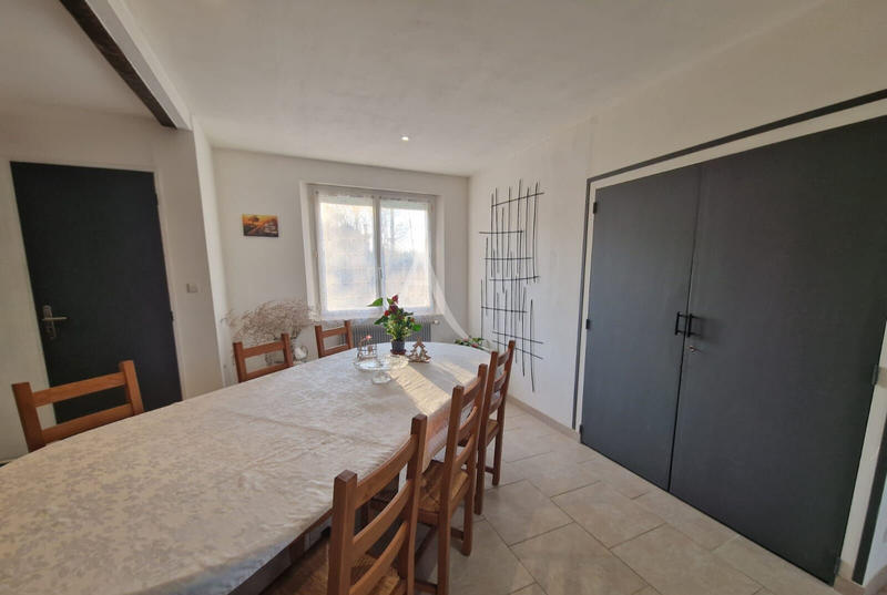 Maison - 107 m² - 4 pièces