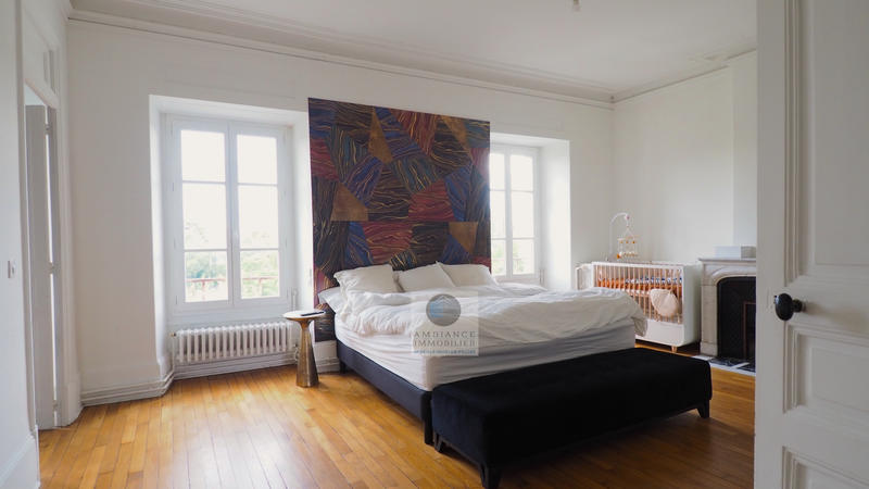 Appartement - 371 m² - 11 pièces