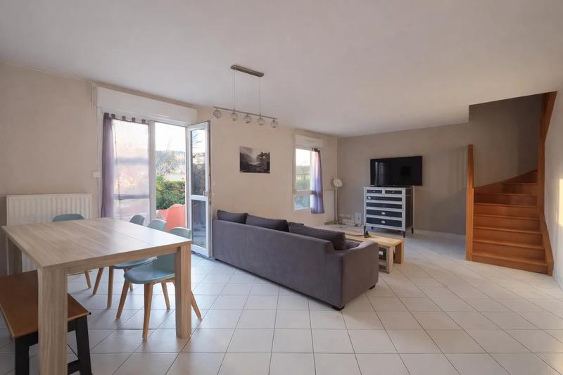 Maison - 97 m² - 5 pièces