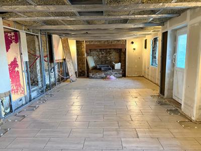 Maison - 200 m² - 6 pièces