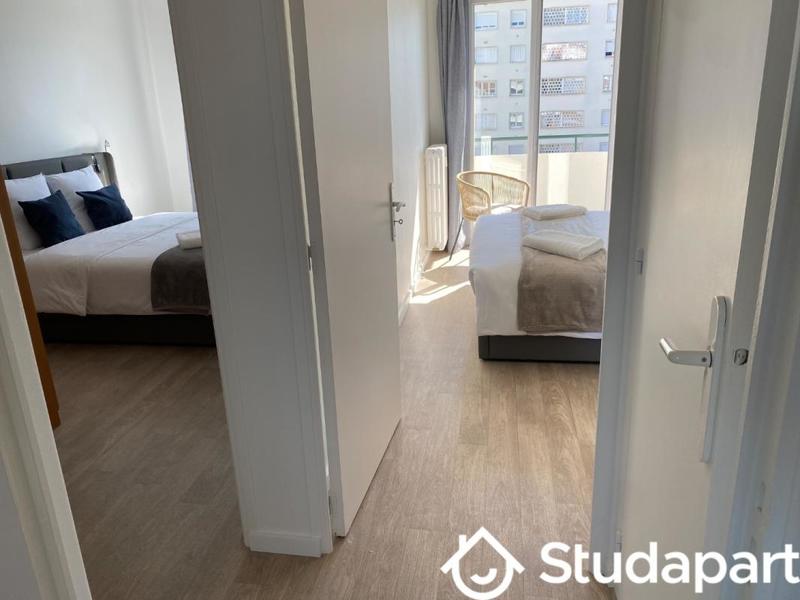 Chambre - 12 m² - 1 pièce