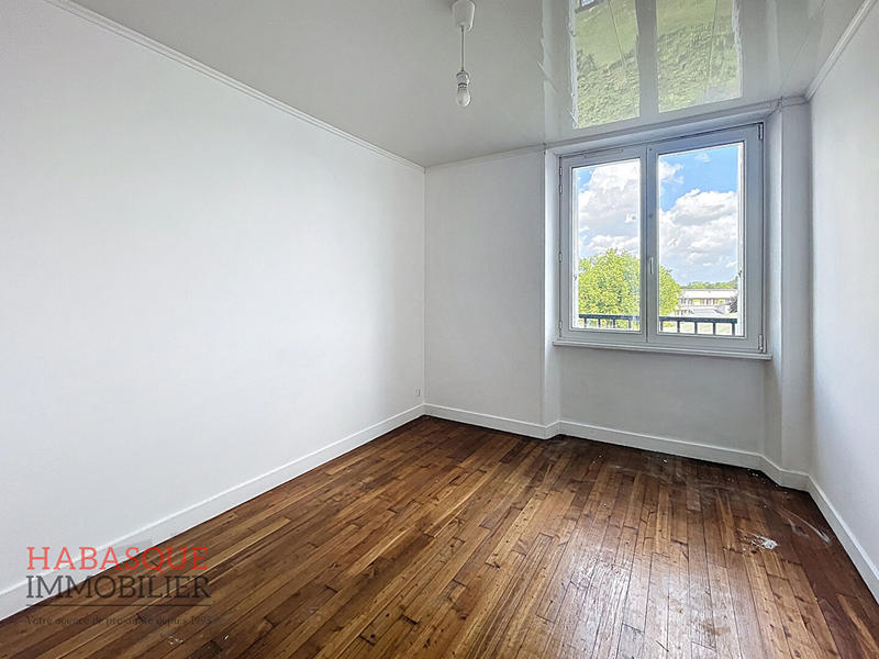 Appartement - 87 m² - 4 pièces