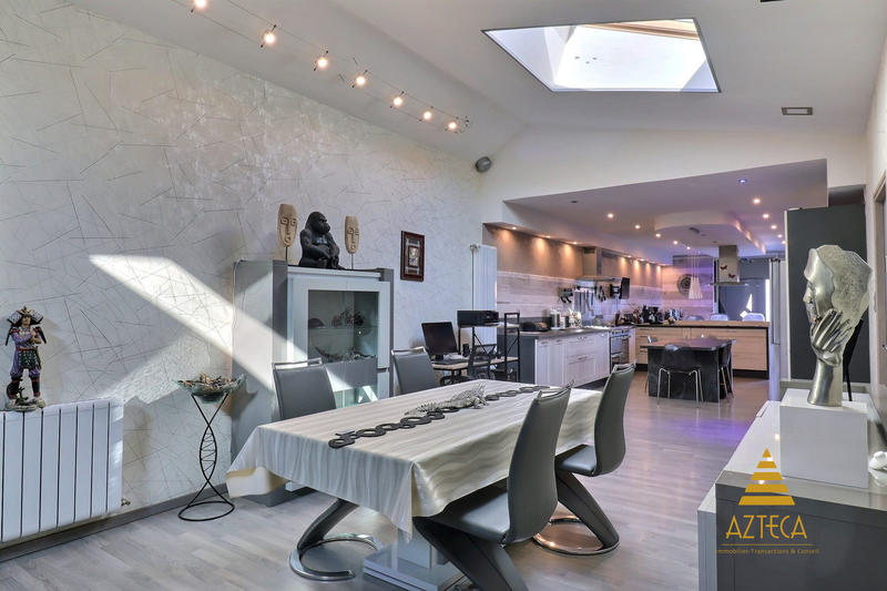 Maison - 165 m² - 4 pièces