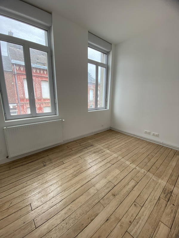 Maison - 88 m² - 6 pièces