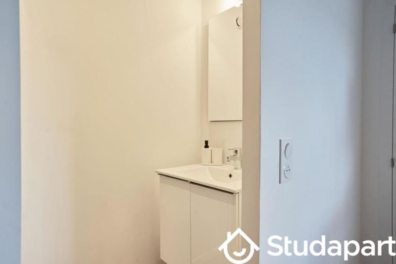 Chambre - 15 m² - 1 pièce