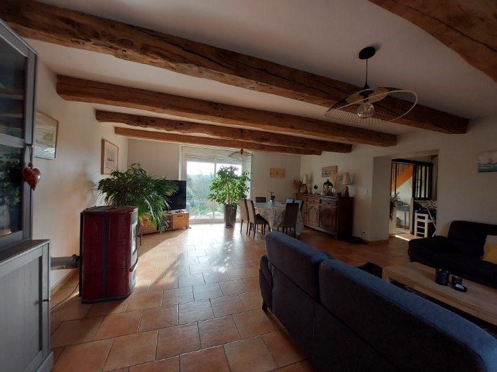 Maison ancienne - 240 m² - 8 pièces