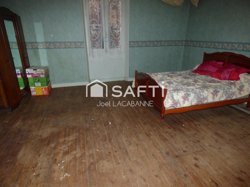 Maison - 180 m² - 8 pièces