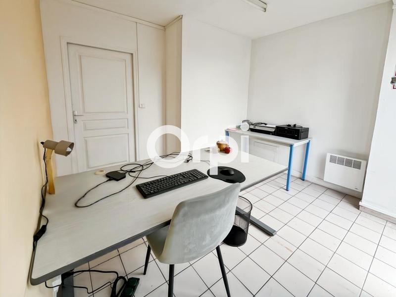 Immeuble - 180 m² - 6 pièces