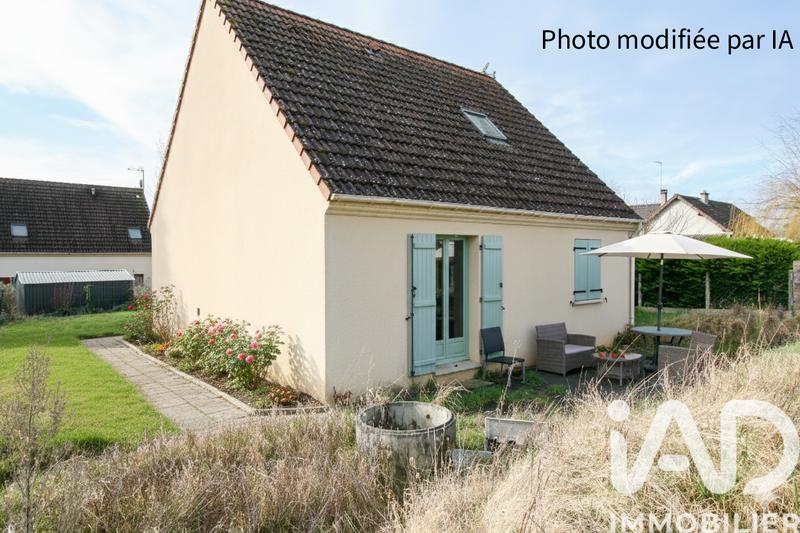 Maison - 99 m² - 5 pièces