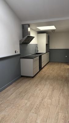 Maison - 87 m² - 5 pièces