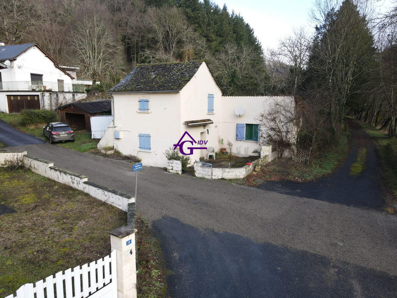 Maison traditionnelle - 79 m² - 4 pièces