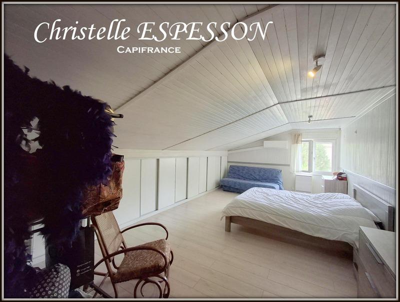 Maison - 180 m² - 7 pièces