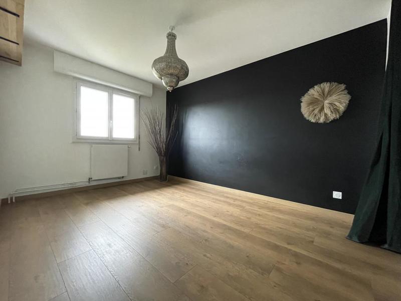 Appartement - 83 m² - 4 pièces