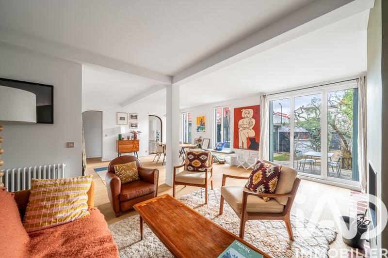 Maison - 166 m² - 6 pièces