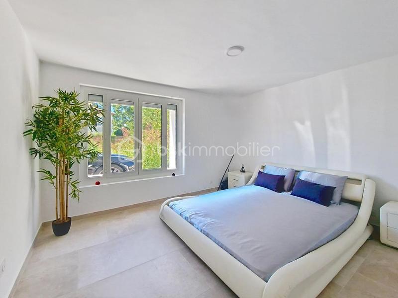 Appartement - 114 m² - 4 pièces