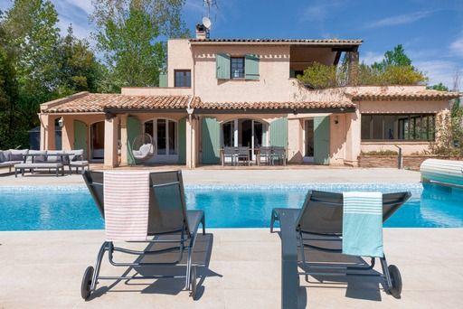 Maison - 190 m² - 5 pièces