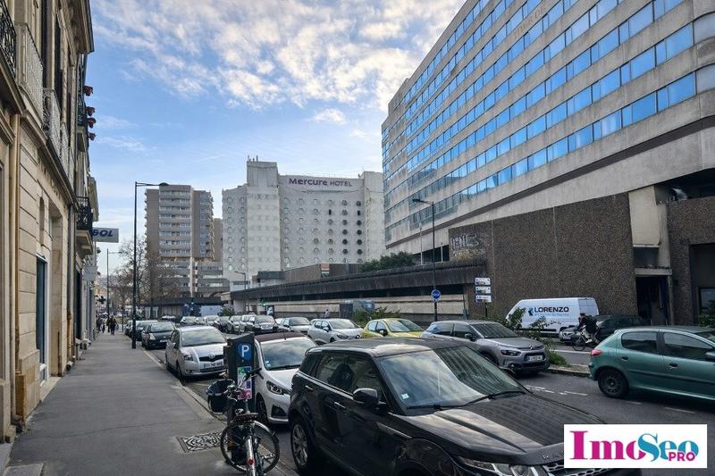 Local d'activité / Entrepôt - 120 m²