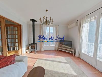 Appartement - 75 m² - 4 pièces