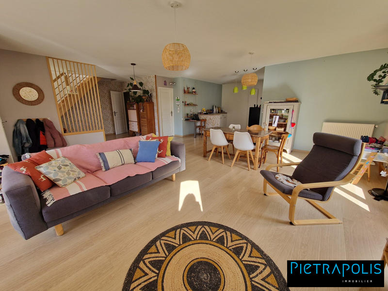 Villa - 184 m² - 6 pièces