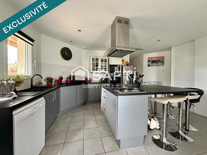 Maison - 110 m² - 5 pièces