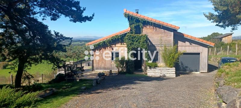 Maison - 82 m² - 5 pièces