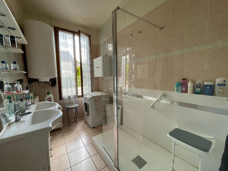 Maison de village - 232 m² - 9 pièces