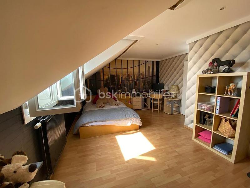 Maison - 165 m² - 6 pièces