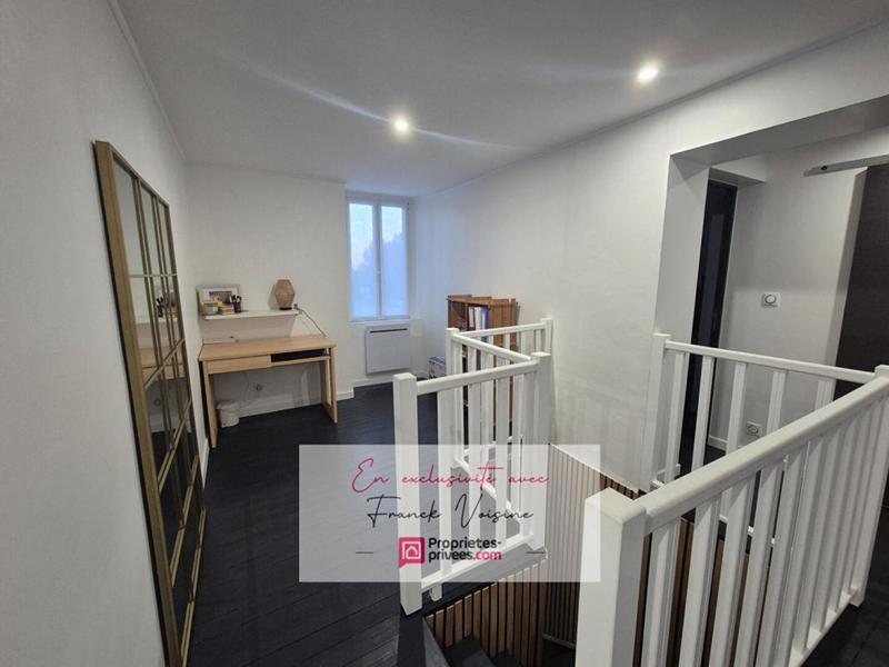 Maison - 160 m² - 7 pièces