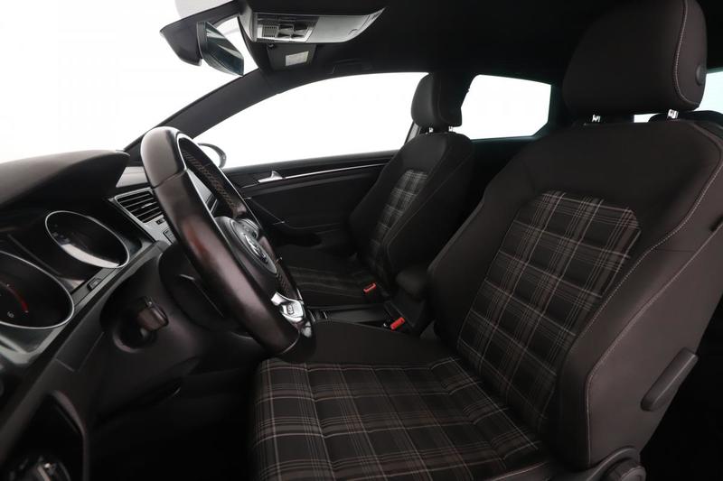 Volkswagen Golf VII 2.0 Tdi BlueMotion Tech Gtd Dsg6 3p 184 ch