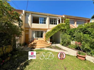 Maison - 122 m² - 7 pièces