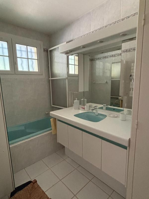 Maison - 170 m² - 7 pièces