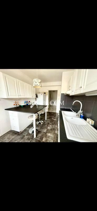 Appartement - 92 m² - 3 pièces