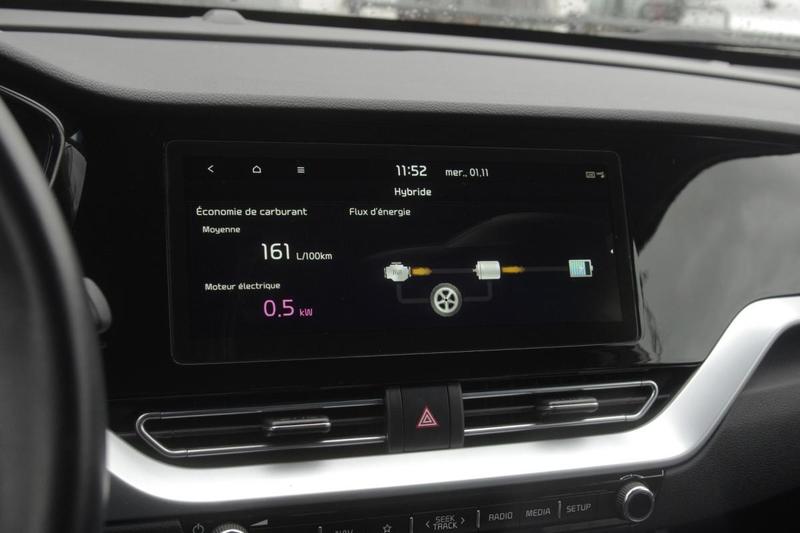 Kia Niro (2) 1.6 Gdi 141 Isg Hybride Active Business Dct6