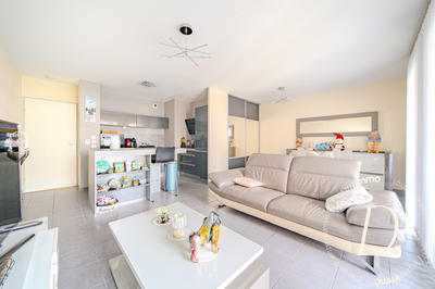 Appartement - 56 m² - 2 pièces