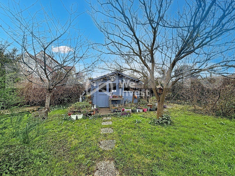 Maison - 190 m² - 8 pièces