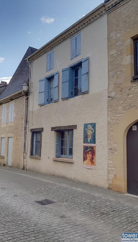 Maison de village - 170 m² - 8 pièces