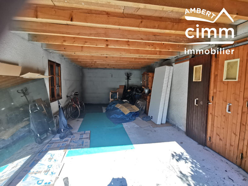 Maison - 113 m² - 9 pièces