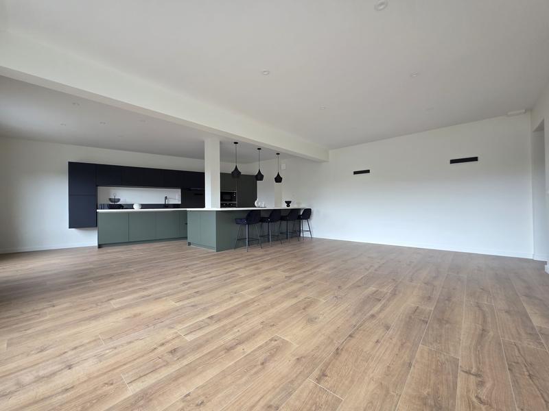 Appartement - 101 m² - 4 pièces