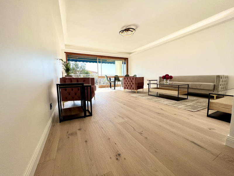 Appartement - 102 m² - 4 pièces