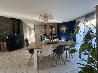 Maison - 119 m² - 6 pièces