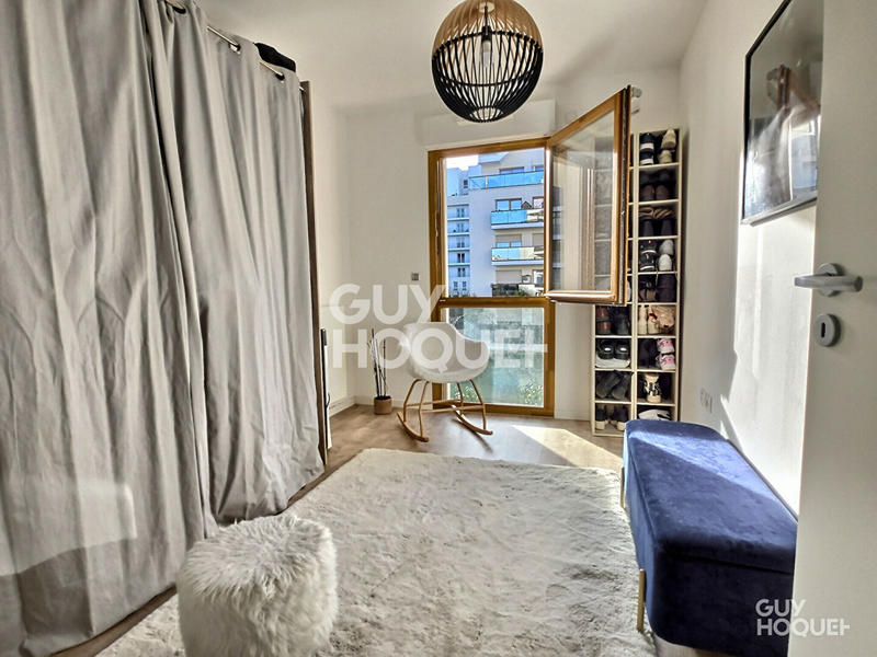 Appartement - 77 m² - 4 pièces