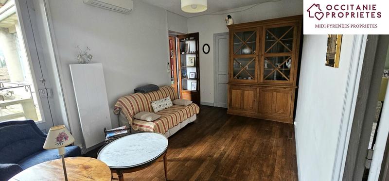 Maison de village - 242 m² - 10 pièces